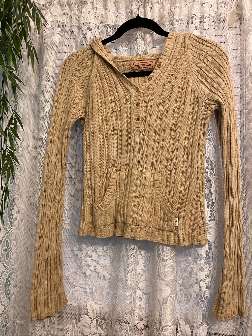 VNTG Y2K Aeropostale Long Sleeve Sweater